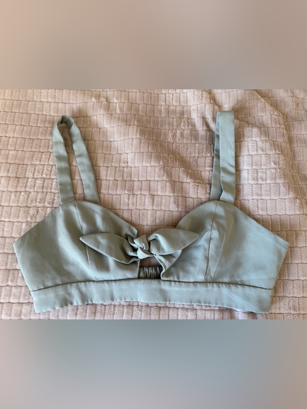Forever 21 Sage Green Tie-Front Crop Top